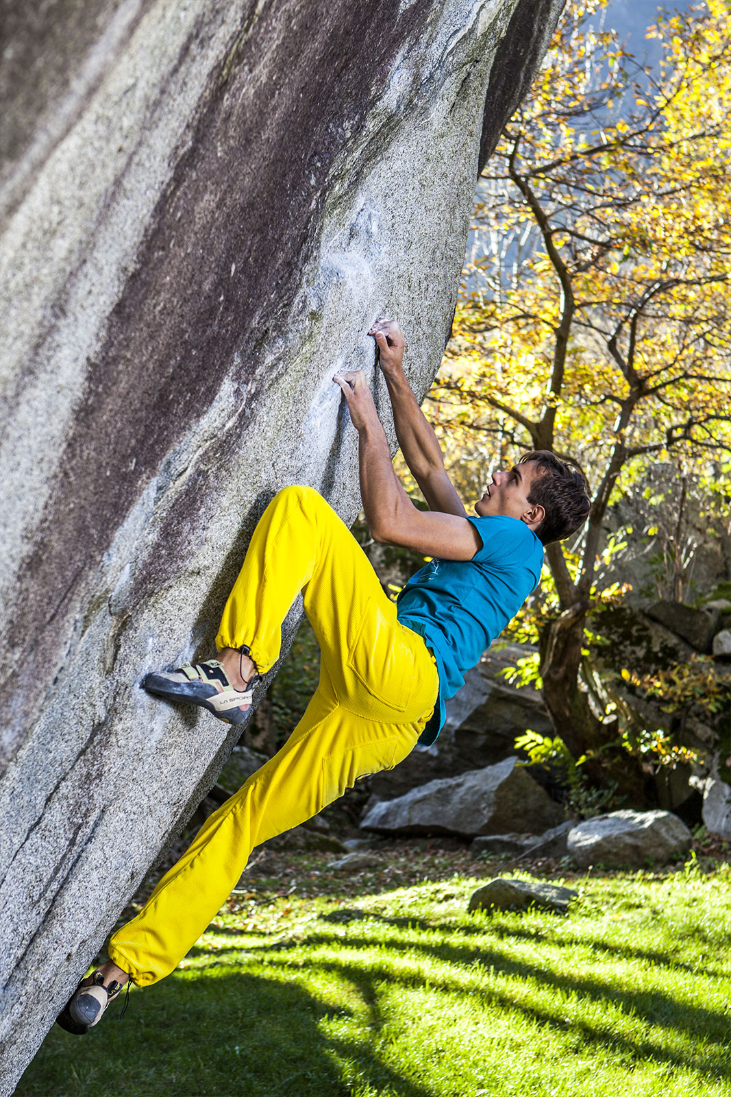 Men's pants GRILLO in corduroy ⋆ climbing and bouldering ⋆ MONVIC